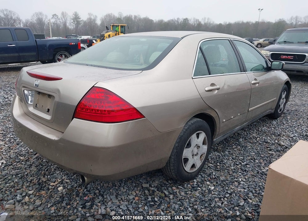 2006 HONDA ACCORD 2.4 LX VIN: 3HGCM56446G703339