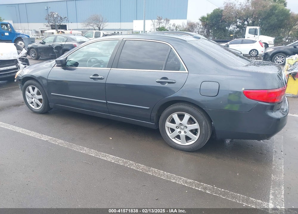 2005 HONDA ACCORD 3.0 EX VIN: 1HGCM66565A045096