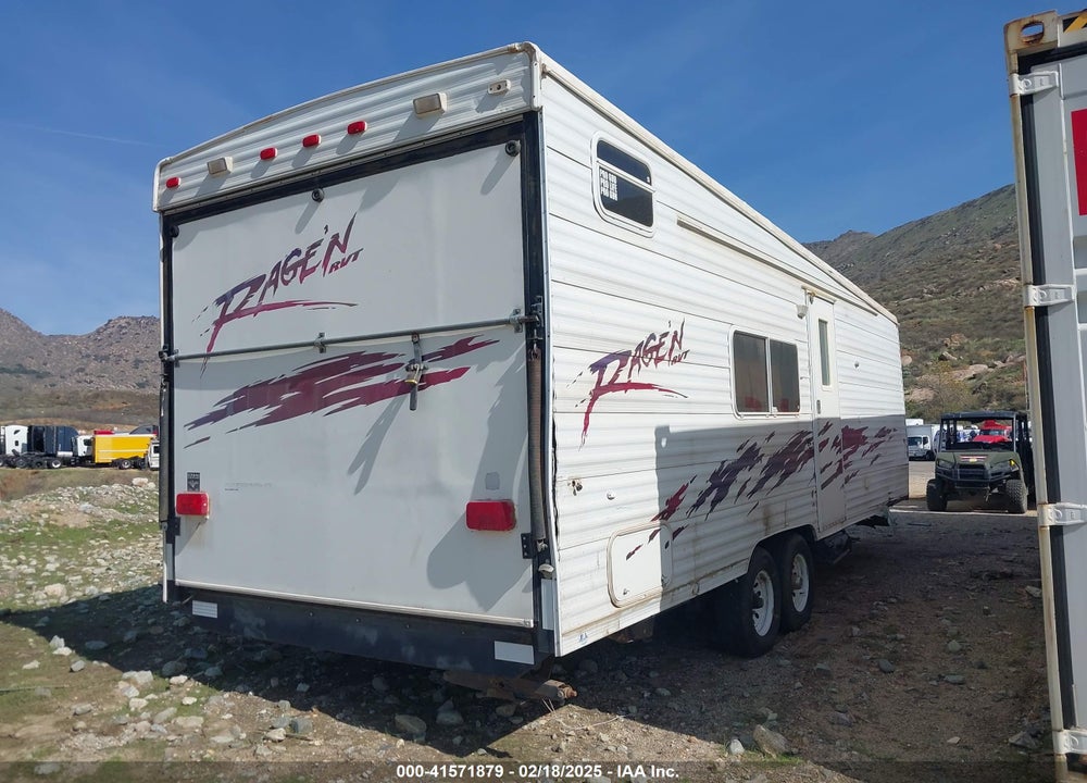 2001 RAGEN M-26F VIN: 4KZTR272811003610