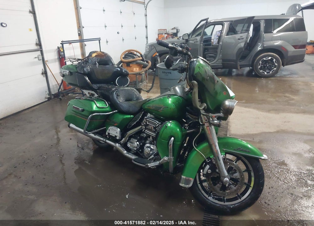 2015 HARLEY-DAVIDSON FLHTK ULTRA LIMITED VIN: 1HD1KEL1XFB605994