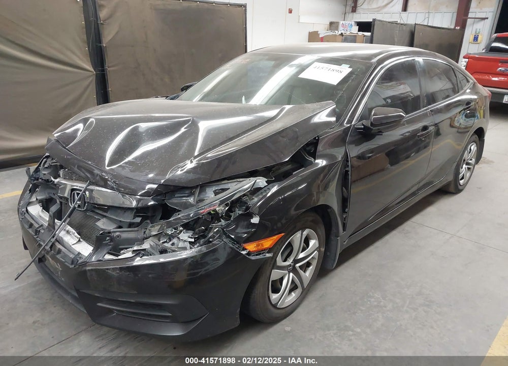 2018 HONDA CIVIC VIN: 19XFC2F58JE020361