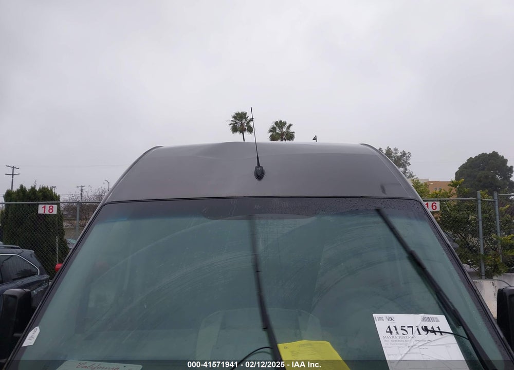 2011 MERCEDES-BENZ SPRINTER 2500 HIGH ROOF VIN: WDZPE8CC2B5571810