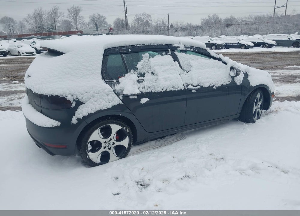 2011 VOLKSWAGEN GTI VIN: WVWHV7AJ6BW224216