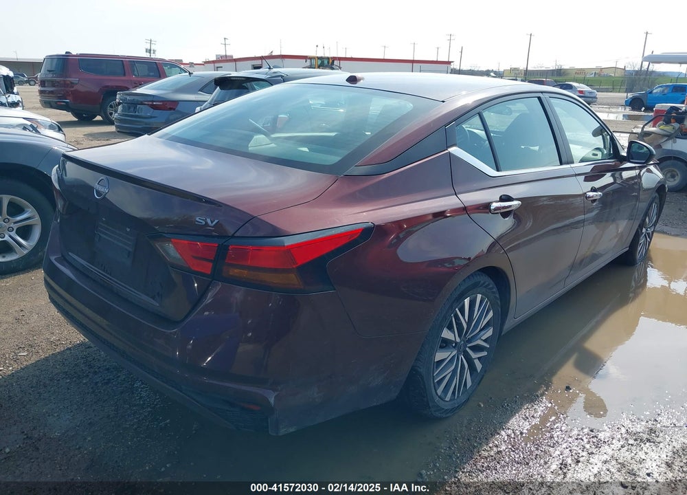2024 NISSAN ALTIMA SV FWD VIN: 1N4BL4DV5RN335595