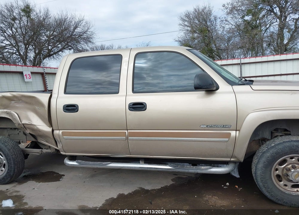 2004 CHEVROLET SILVERADO 2500HD LS VIN: 1GCHC23U14F111681