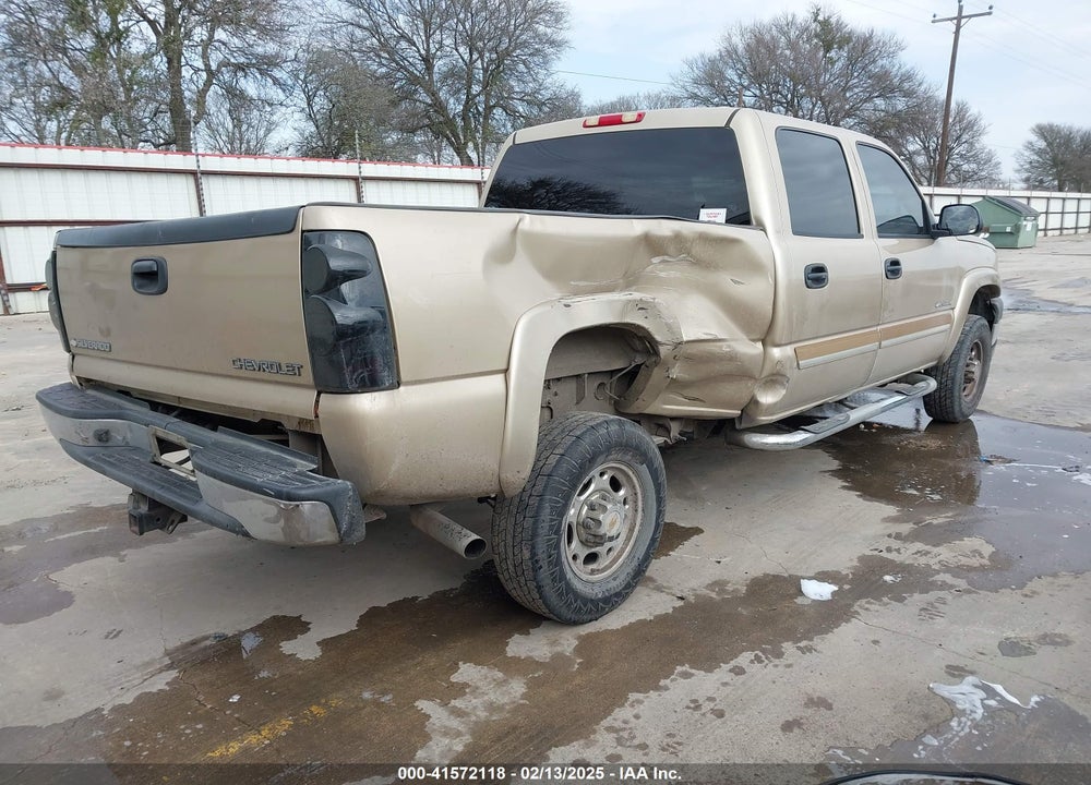 2004 CHEVROLET SILVERADO 2500HD LS VIN: 1GCHC23U14F111681