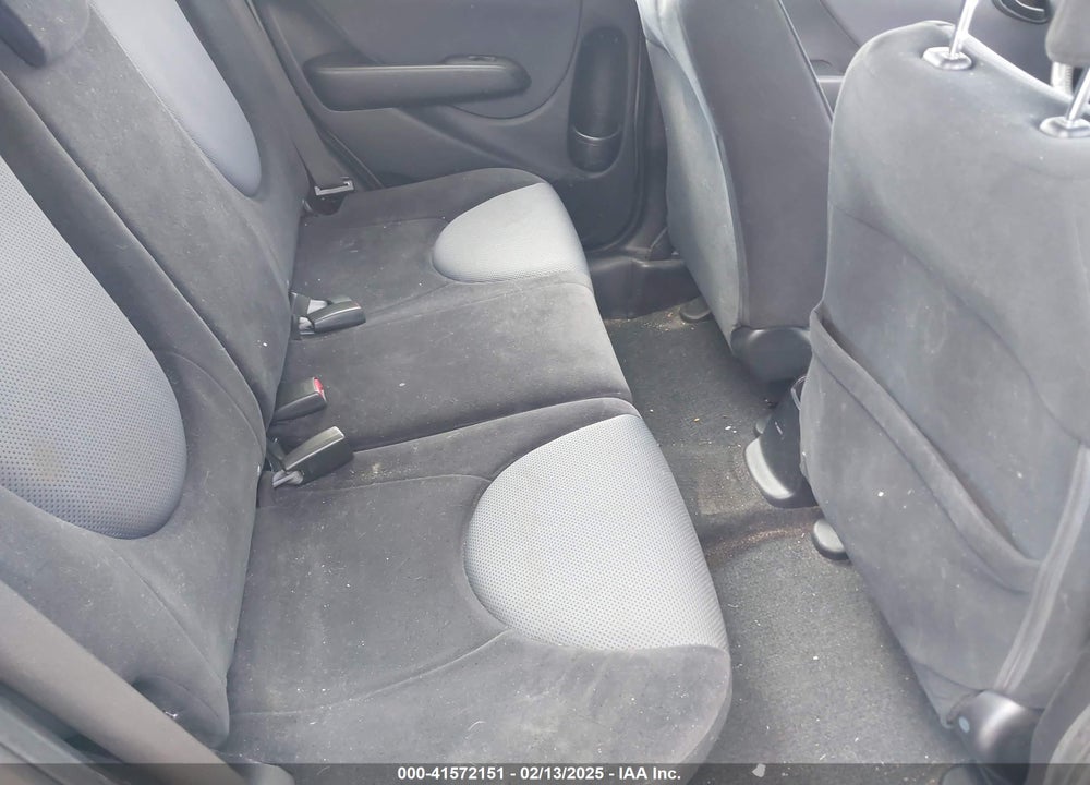 2007 HONDA FIT VIN: JHMGD38627S013312