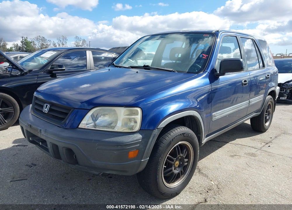 1998 HONDA CR-V LX VIN: JHLRD1845WC068779