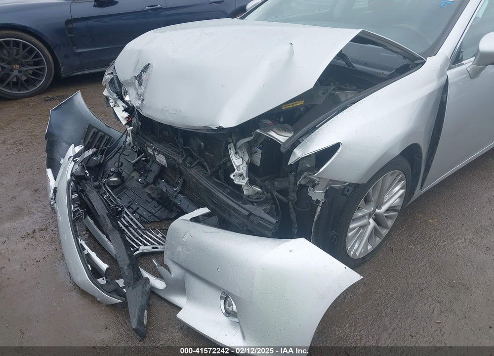 2014 LEXUS ES 350 VIN: JTHBK1GG2E2094615