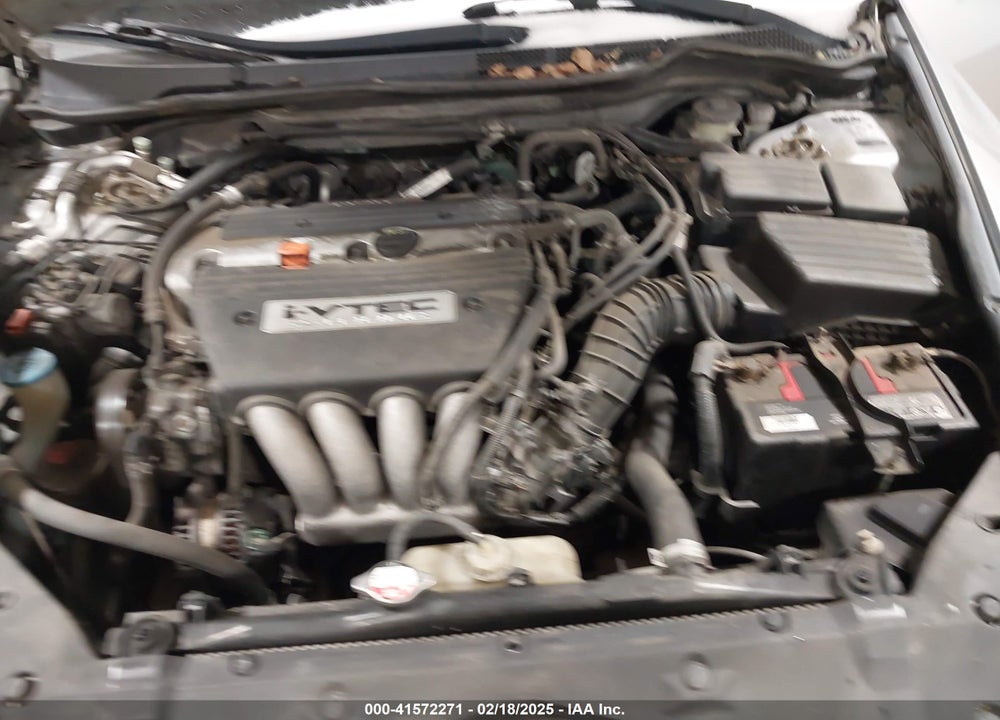 2003 HONDA ACCORD 2.4 EX VIN: JHMCM55623C053506