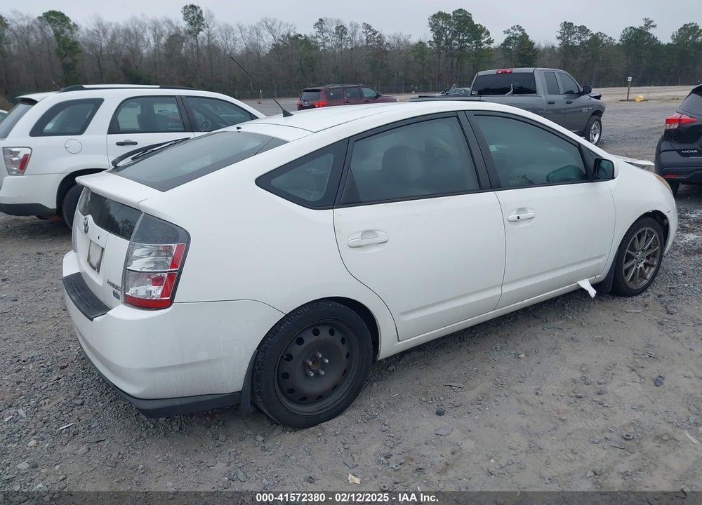 2005 TOYOTA PRIUS VIN: JTDKB20U053068855