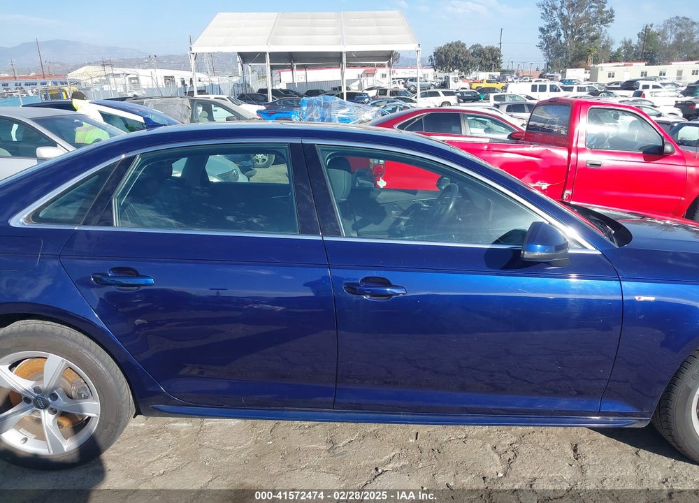 2019 AUDI A4 VIN: WAUDNAF44KN006633