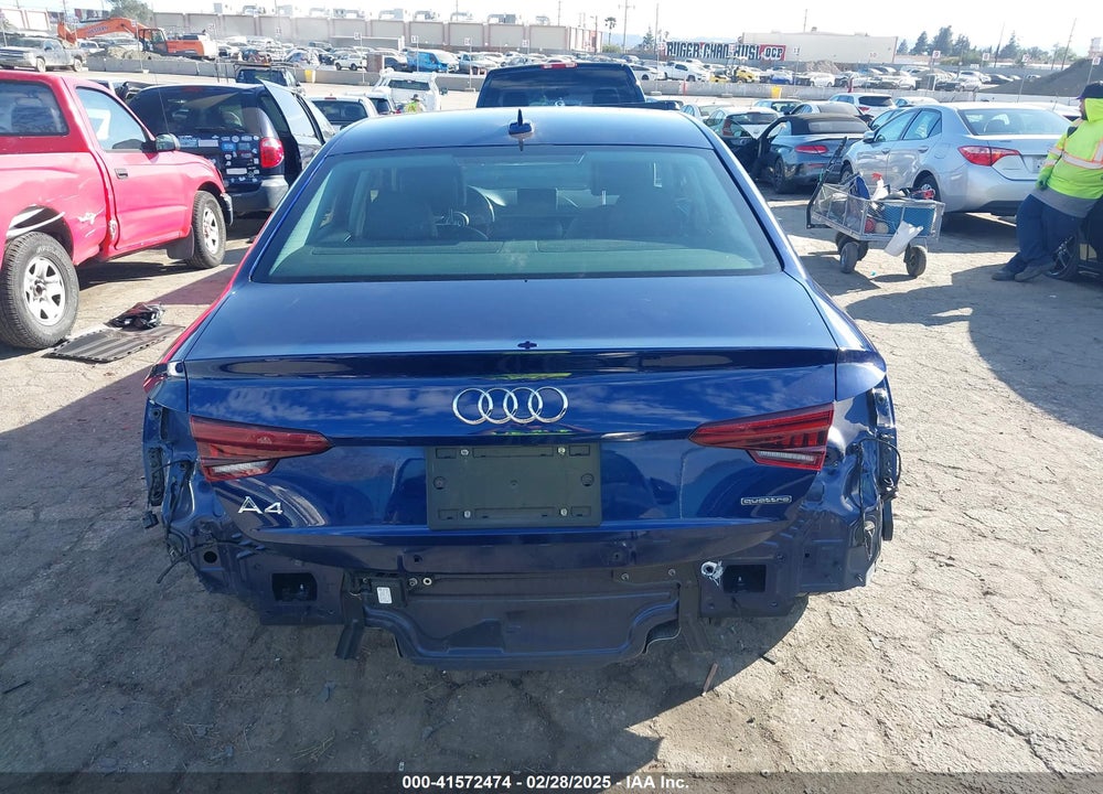 2019 AUDI A4 VIN: WAUDNAF44KN006633