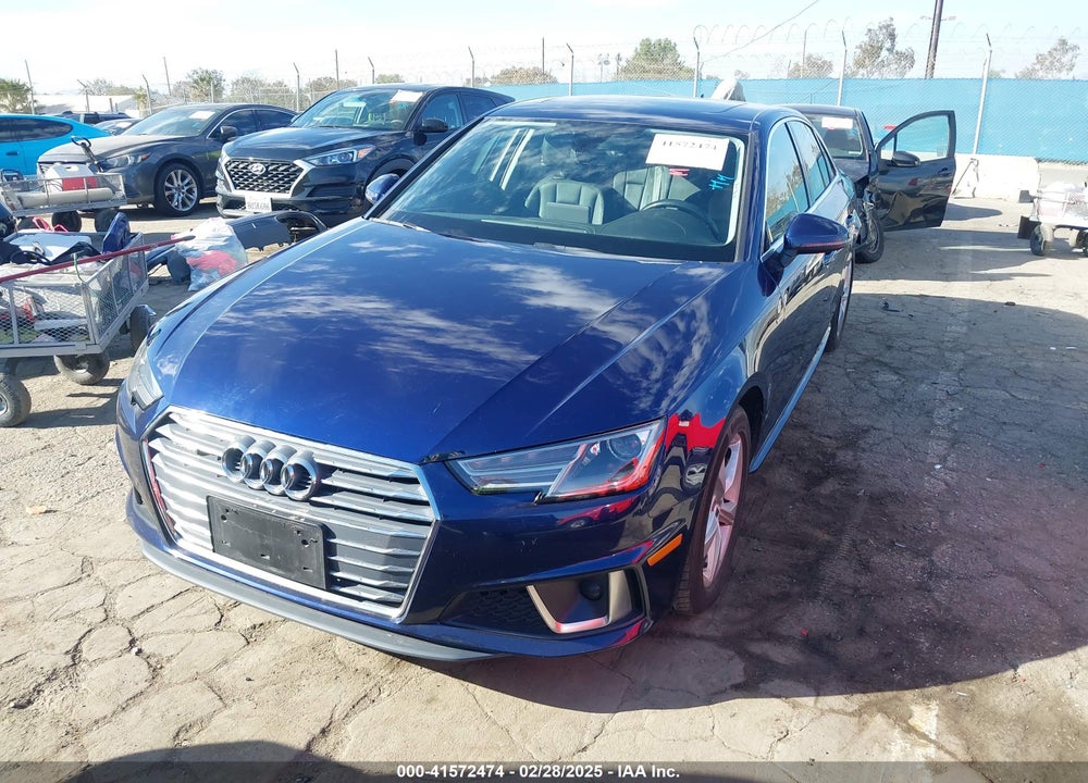 2019 AUDI A4 VIN: WAUDNAF44KN006633