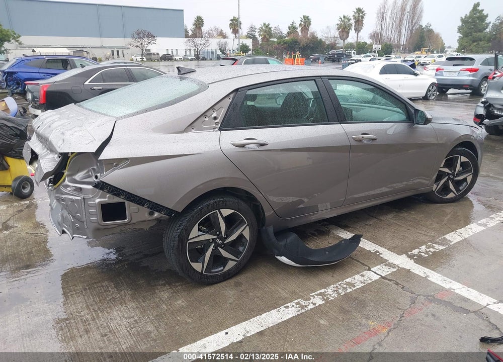 2023 HYUNDAI ELANTRA VIN: KMHLS4AG0PU577927