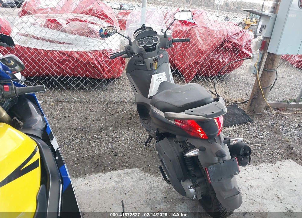 2015 PIAGGIO BV 350 VIN: ZAPM690T2F5002888