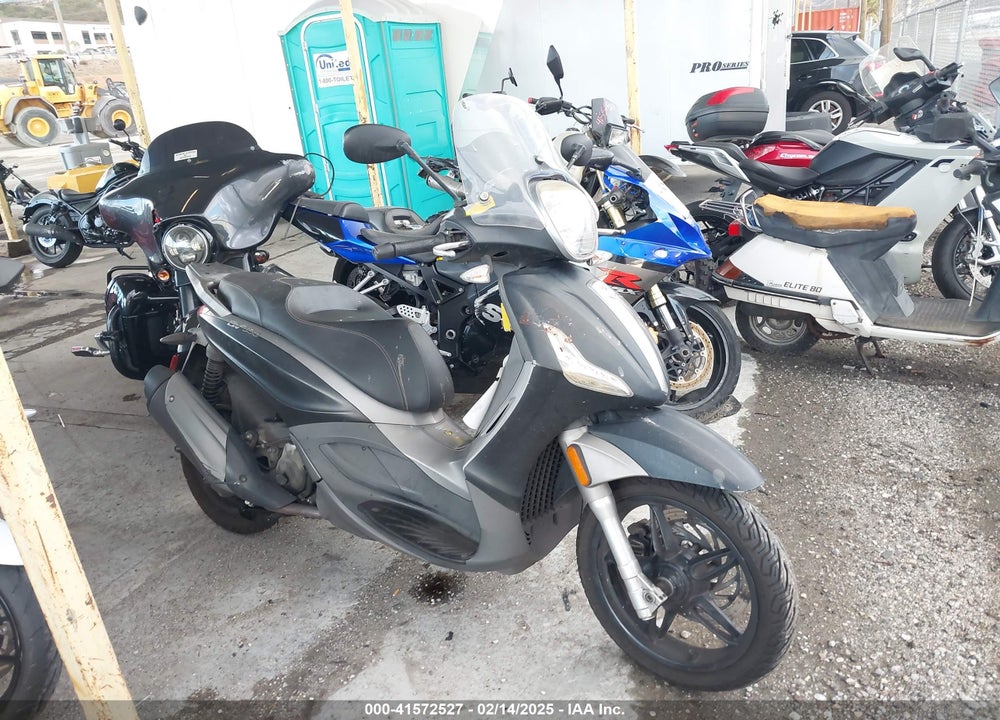 2015 PIAGGIO BV 350 VIN: ZAPM690T2F5002888
