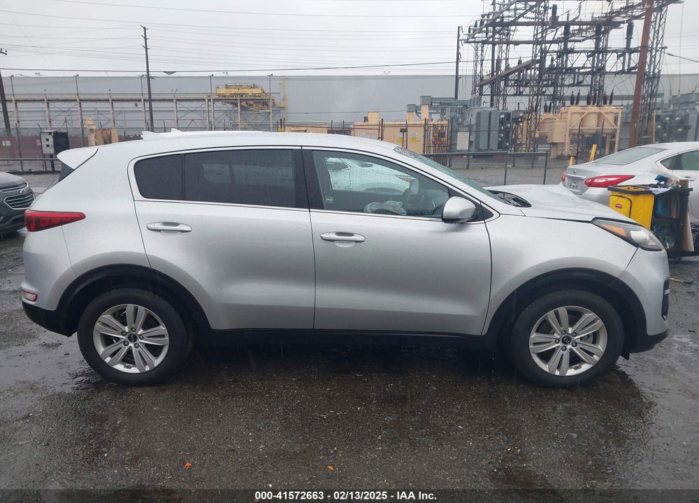 2019 KIA SPORTAGE LX VIN: KNDPM3AC8K7572294