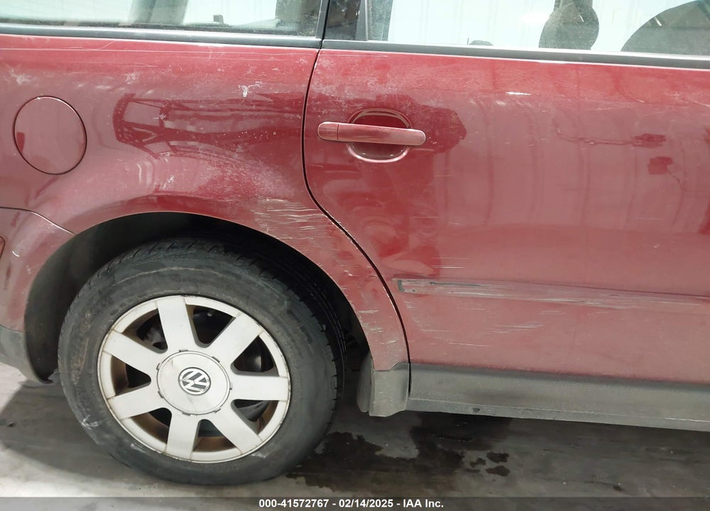 2000 VOLKSWAGEN PASSAT GLS VIN: WVWNA23B2YE255341