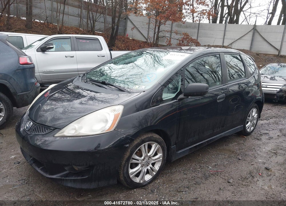 2009 HONDA FIT VIN: JHMGE88409S065386