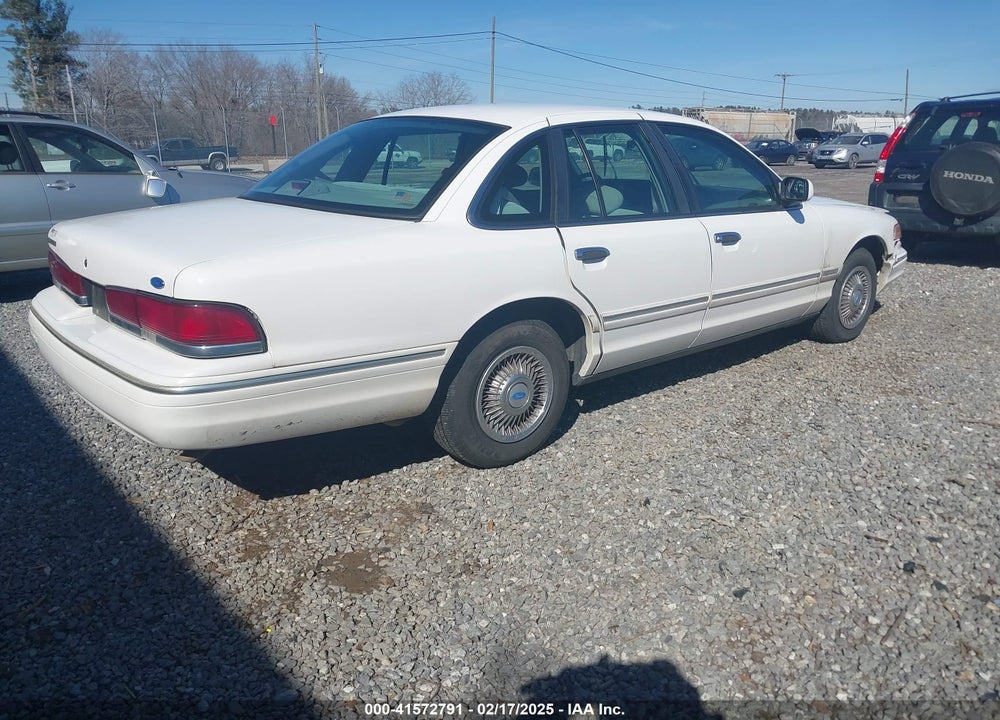 1996 FORD CROWN VICTORIA VIN: 2FALP73W9TX108730