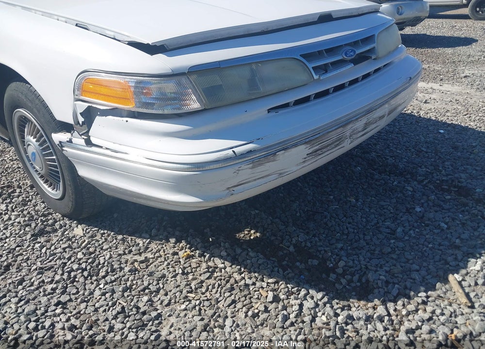 1996 FORD CROWN VICTORIA VIN: 2FALP73W9TX108730