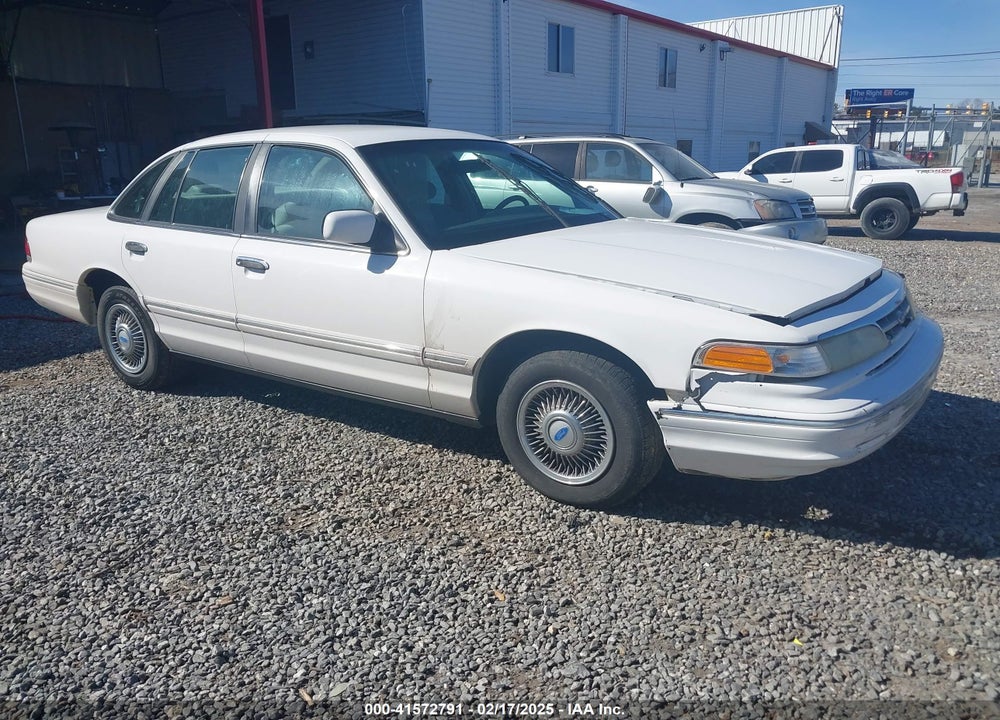 1996 FORD CROWN VICTORIA VIN: 2FALP73W9TX108730