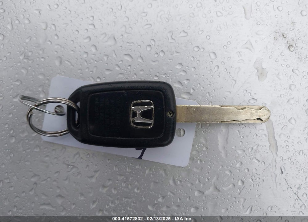 2018 HONDA CIVIC LX VIN: 2HGFC2F57JH585447