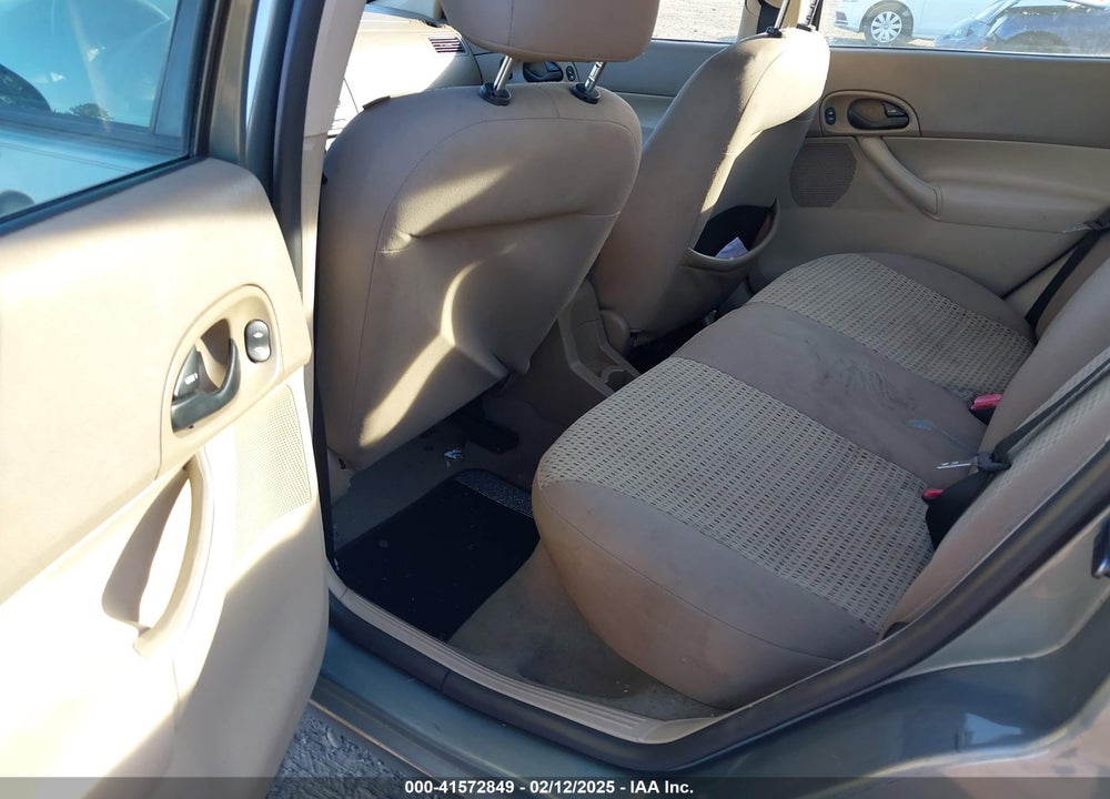 2006 FORD FOCUS ZX4 VIN: 1FAHP34NX6W219095