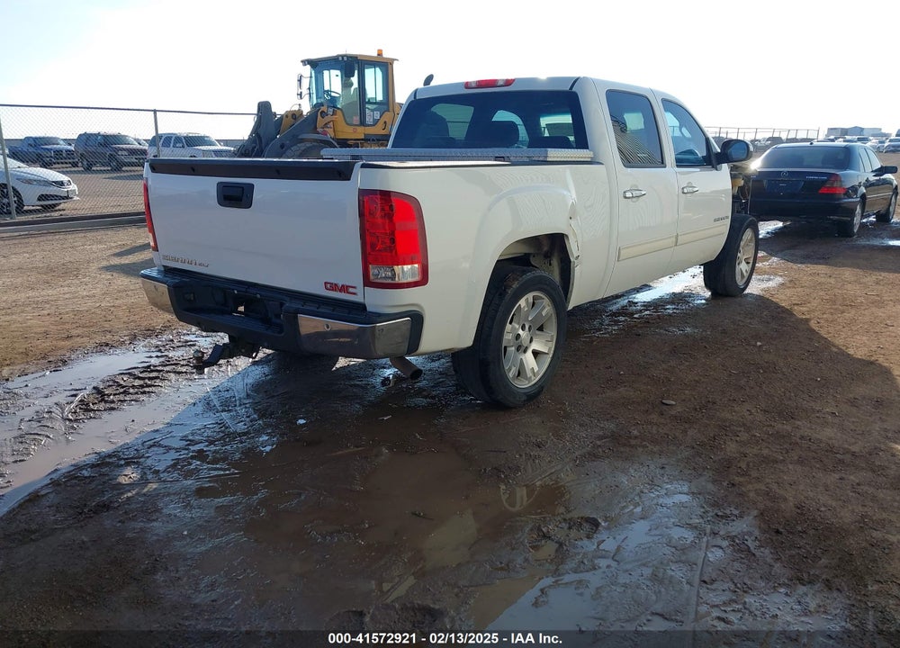 2007 GMC SIERRA 1500 VIN: 3GTEK13M97G522068