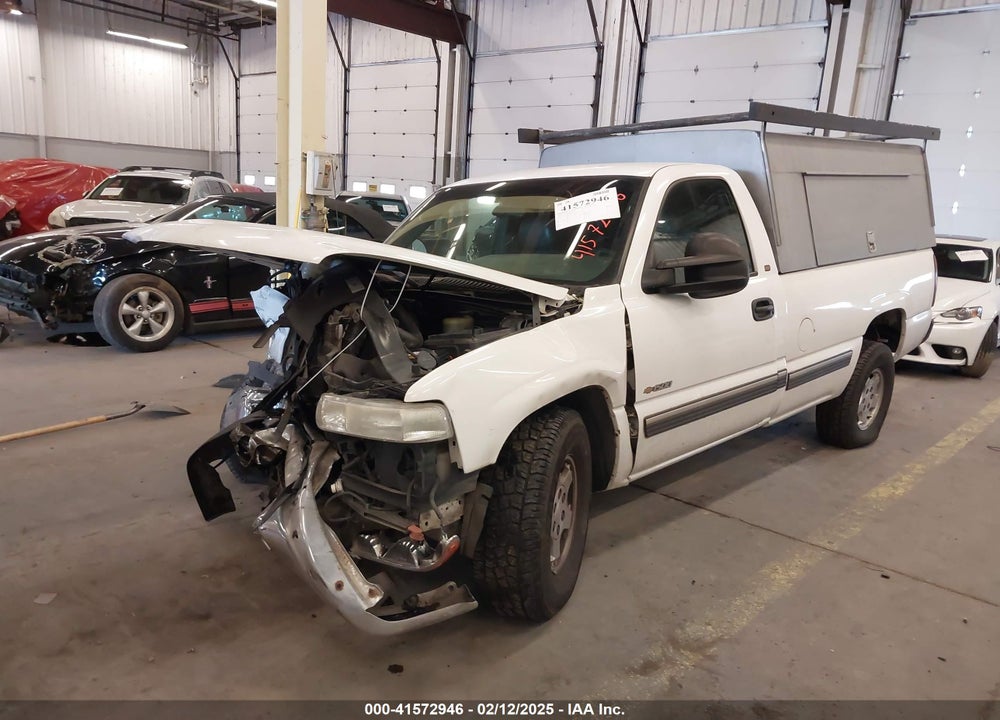 2000 CHEVROLET SILVERADO 1500 VIN: 1GCEC14T3YE149007