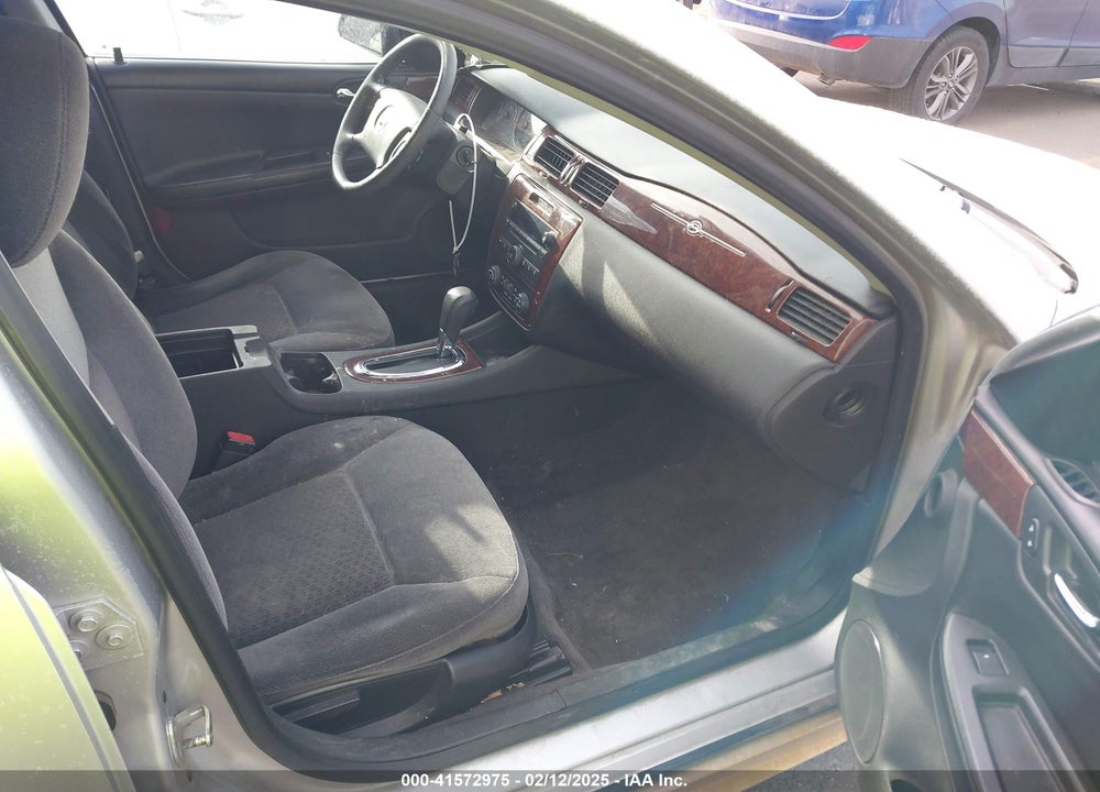 2011 CHEVROLET IMPALA LT VIN: 2G1WG5EKXB1197028