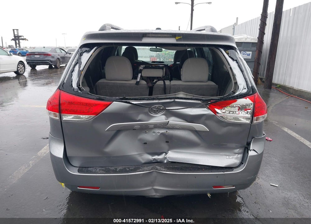2011 TOYOTA SIENNA LE V6 VIN: 5TDKK3DC4BS101194