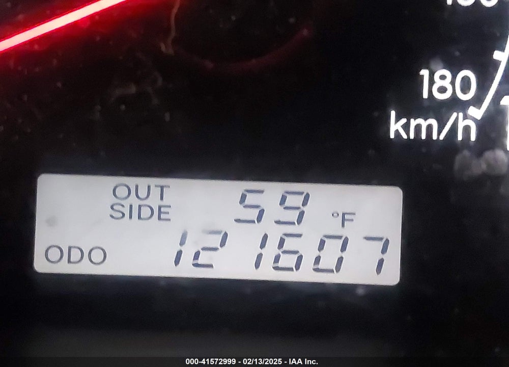 2005 TOYOTA COROLLA LE VIN: 2T1BR32E85C471139