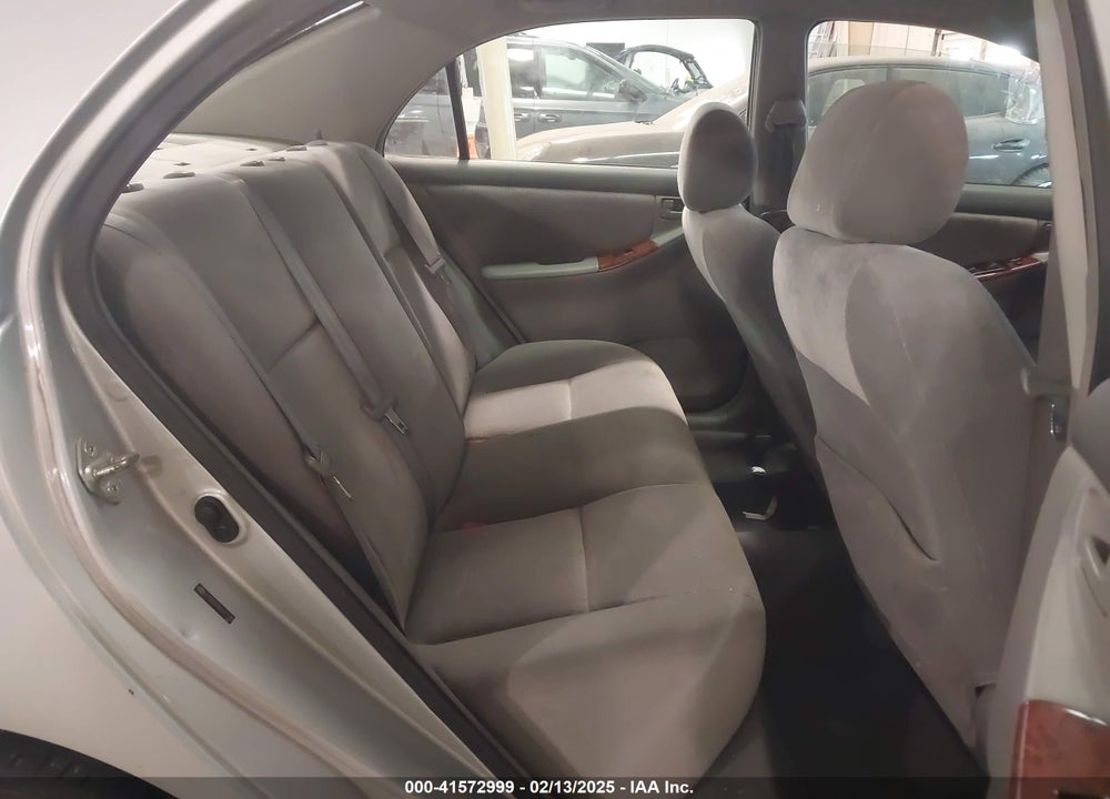 2005 TOYOTA COROLLA LE VIN: 2T1BR32E85C471139