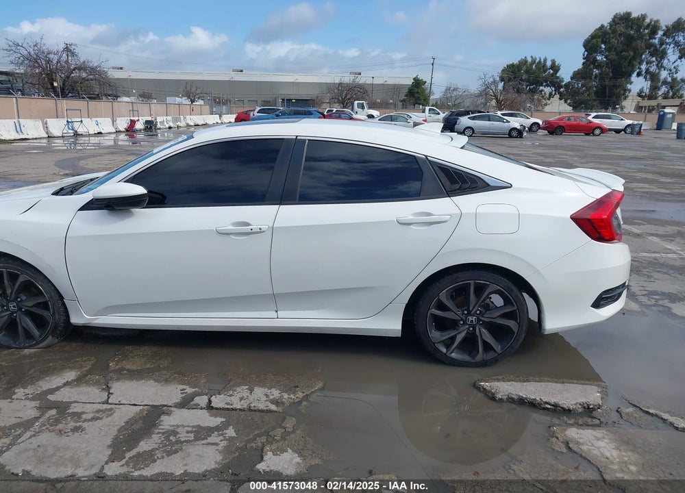 2018 HONDA CIVIC VIN: 2HGFC2F79JH513828