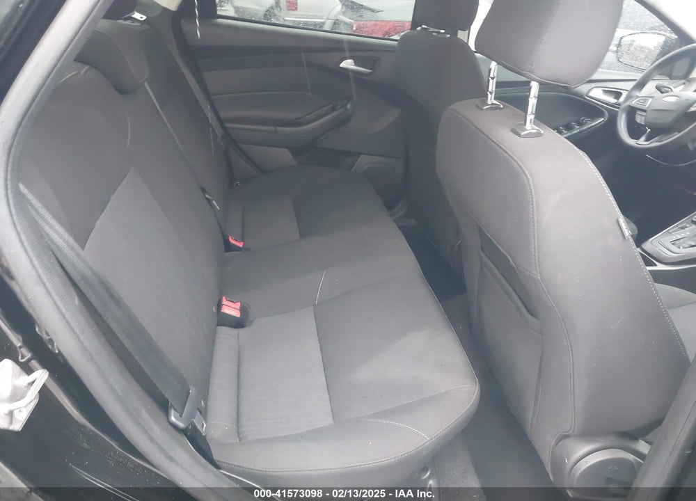 2017 FORD FOCUS VIN: 1FADP3FE2HL296009