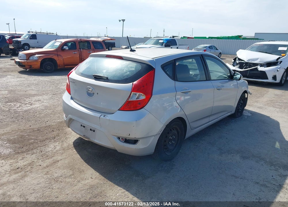 2016 HYUNDAI ACCENT VIN: KMHCT5AE4GU256295
