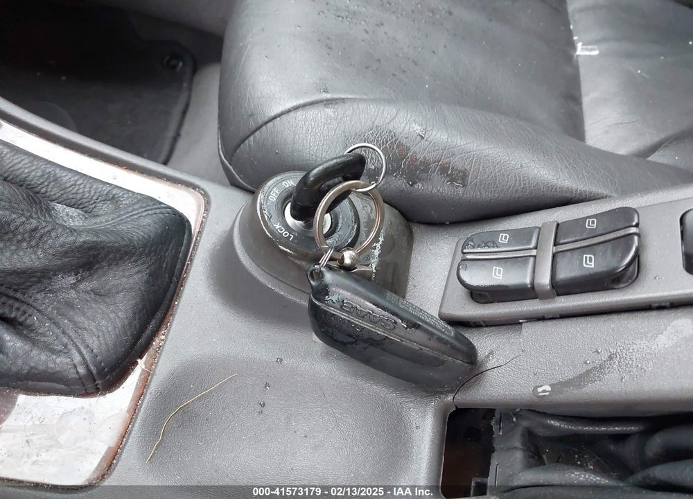 2000 SAAB 9-5 VIN: YS3ED45E9Y3049755