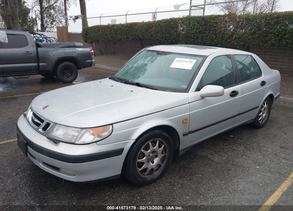 2000 SAAB 9-5 VIN: YS3ED45E9Y3049755