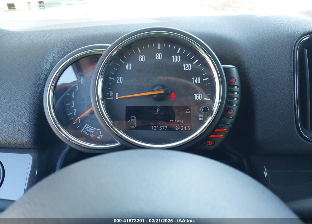 2017 MINI COUNTRYMAN COOPER VIN: WMZYS7C37H3E06589