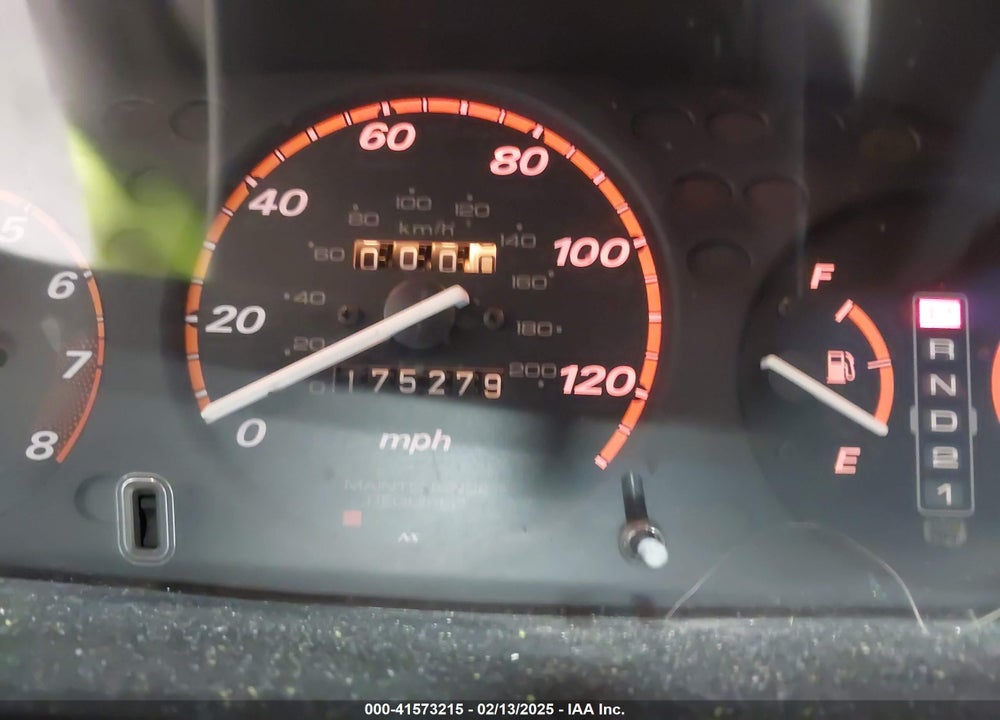 2000 HONDA CR-V LX VIN: JHLRD1841YC010851