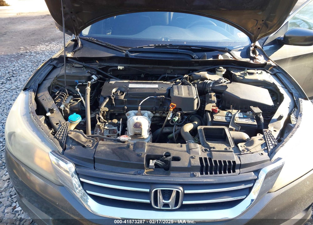 2014 HONDA ACCORD VIN: 1HGCR2F32EA021841