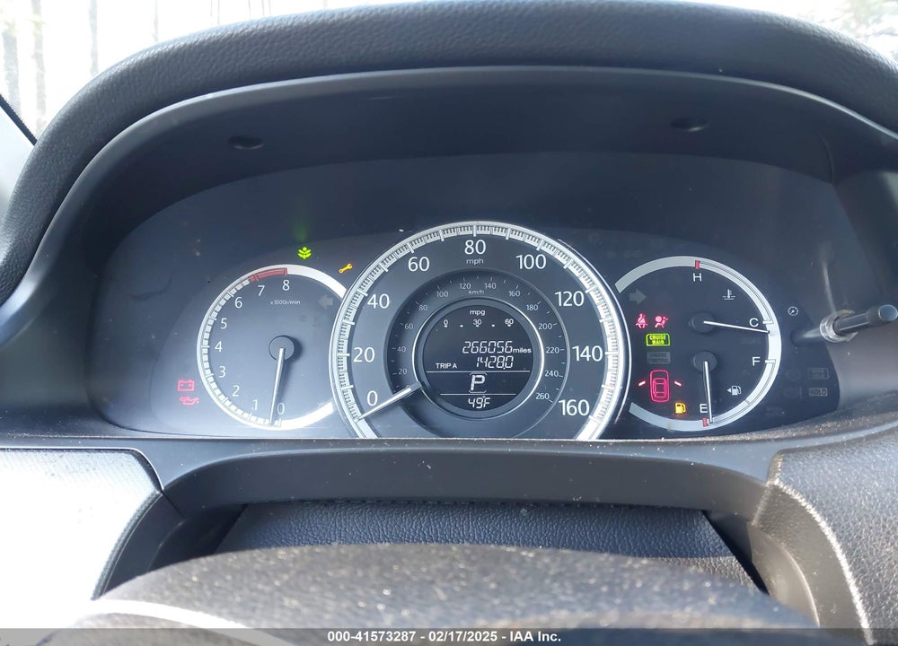 2014 HONDA ACCORD VIN: 1HGCR2F32EA021841