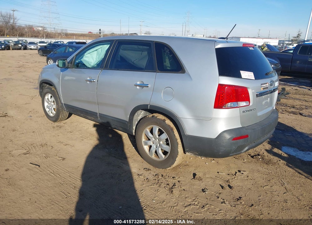 2011 KIA SORENTO LX VIN: 5XYKT3A18BG087913