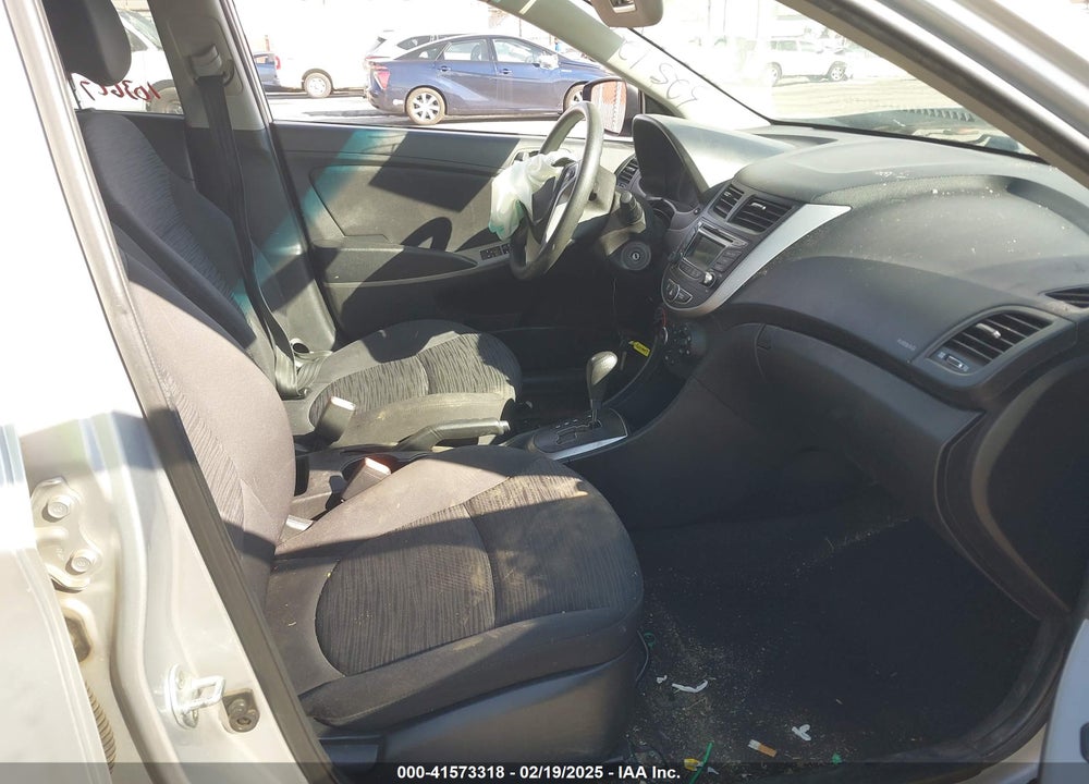 2017 HYUNDAI ACCENT VIN: KMHCT5AE0HU325128