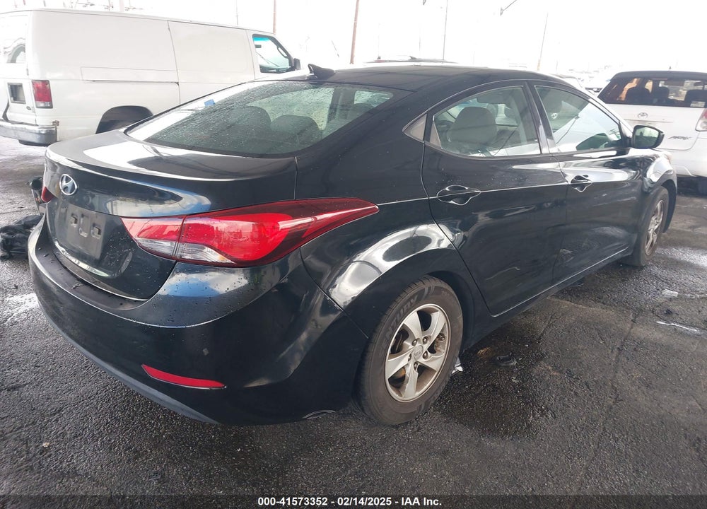 2015 HYUNDAI ELANTRA SE VIN: KMHDH4AE2FU227778