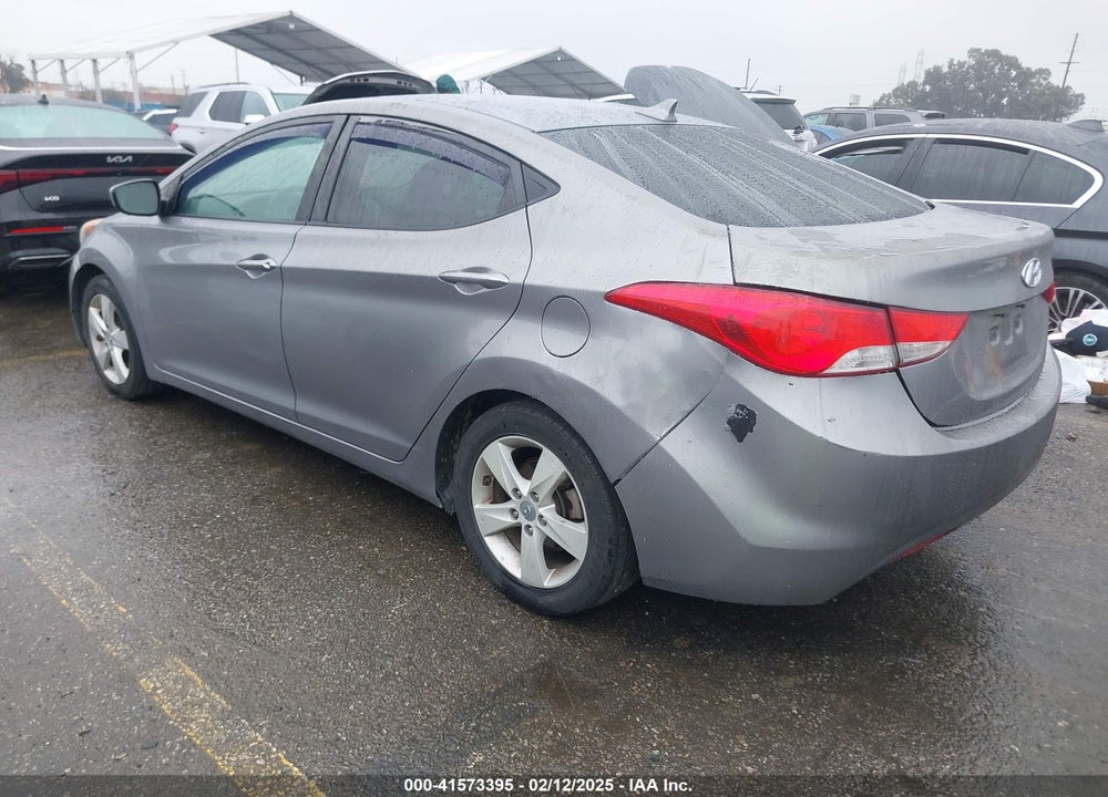 2013 HYUNDAI ELANTRA GLS VIN: KMHDH4AE2DU894184