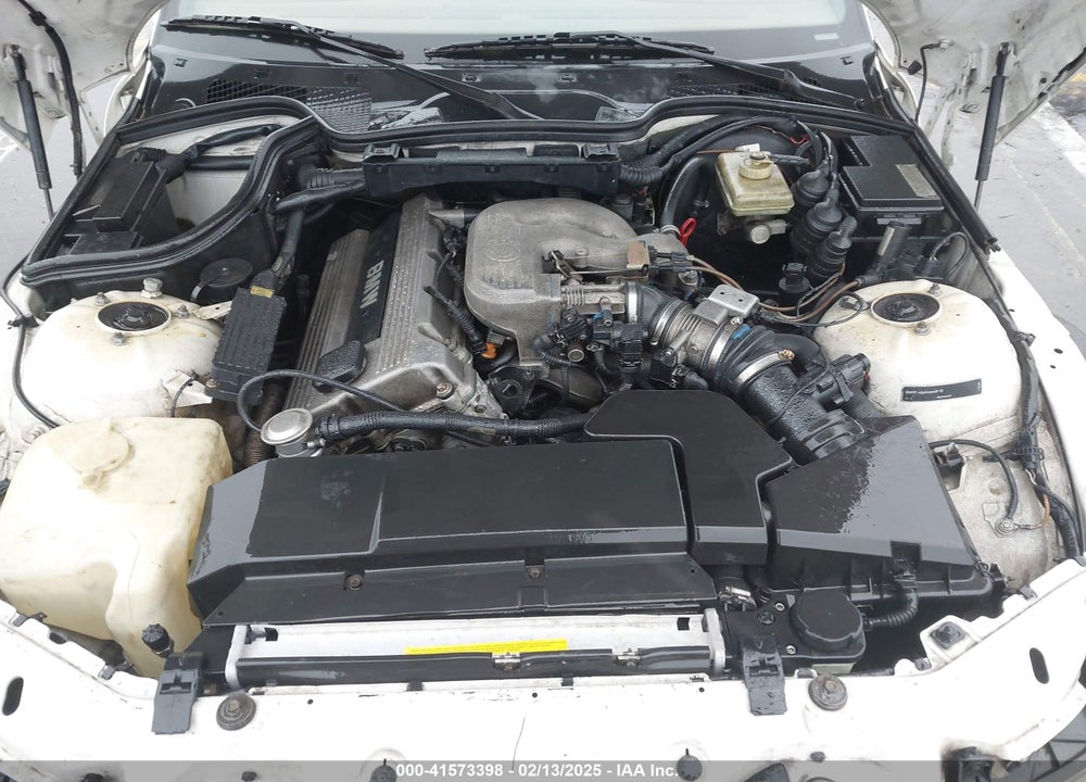 1998 BMW Z3 1.9 VIN: 4USCH7323WLD15049