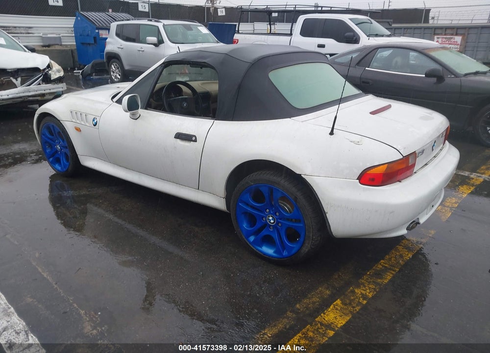 1998 BMW Z3 1.9 VIN: 4USCH7323WLD15049